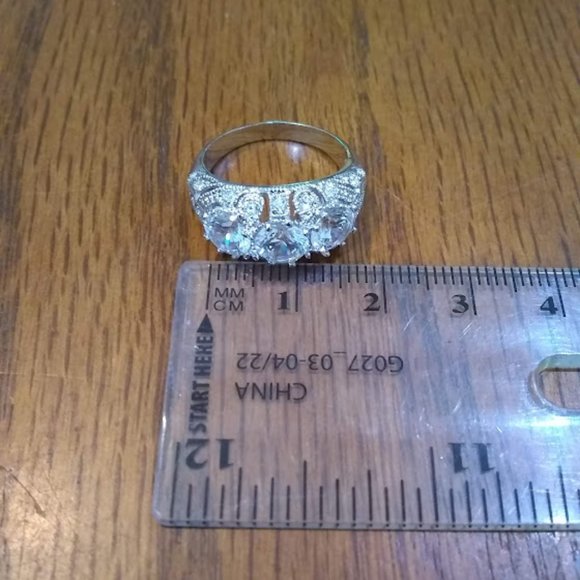 size 7 (diamond) ring - Picture 3 of 3